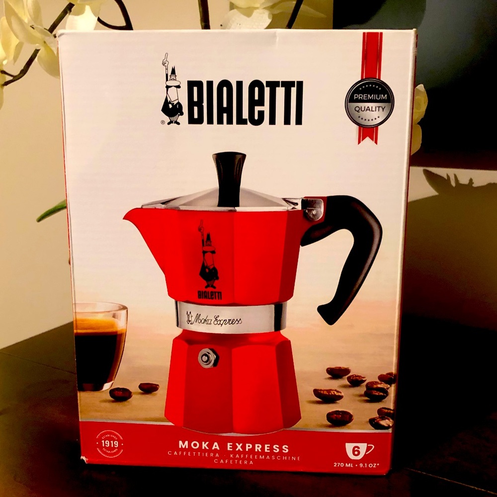 Brand new Bialetti Mocha Express 6 Cup